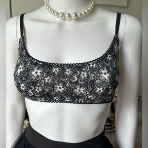 Kit Undergarments Bralette 95% Cotton Floral Black & White colors Size XS NWT